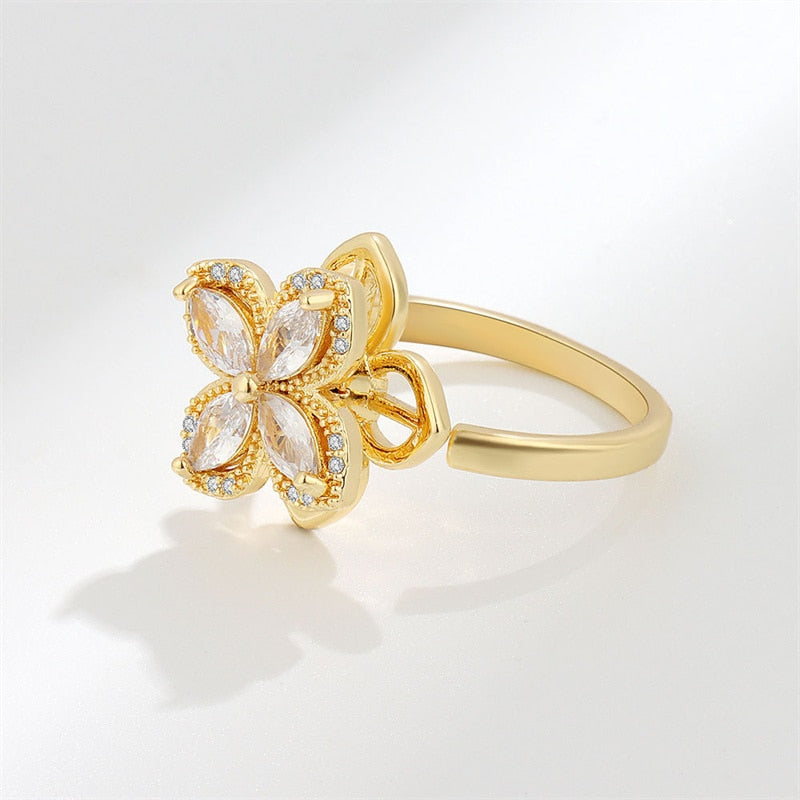 Sparkling Clover Anxiety Fidget Ring