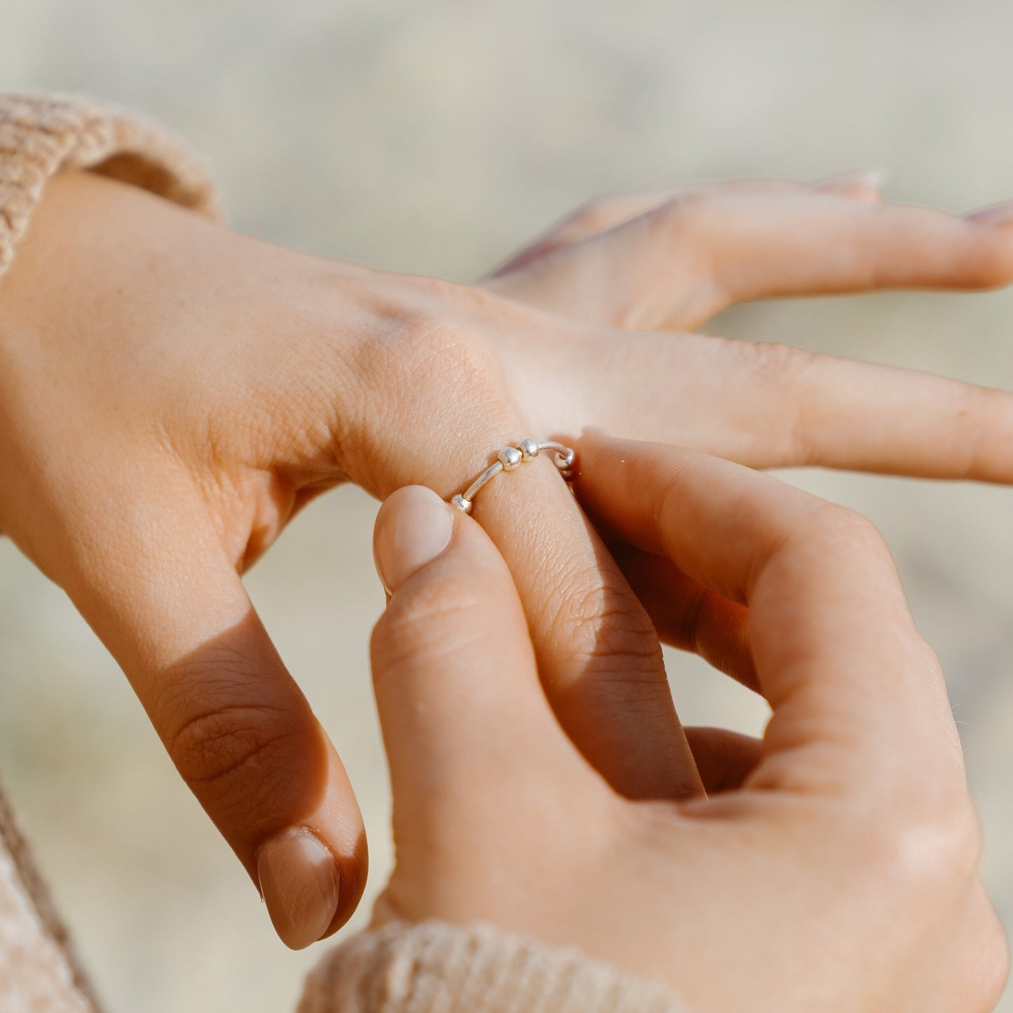 Fidget Bead Ring - Adjustable