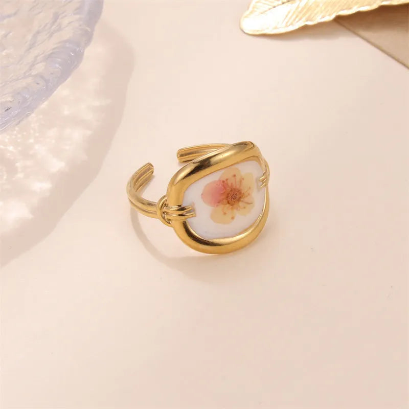 Eternal Flower Ring