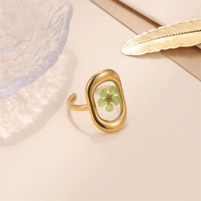 Eternal Flower Ring